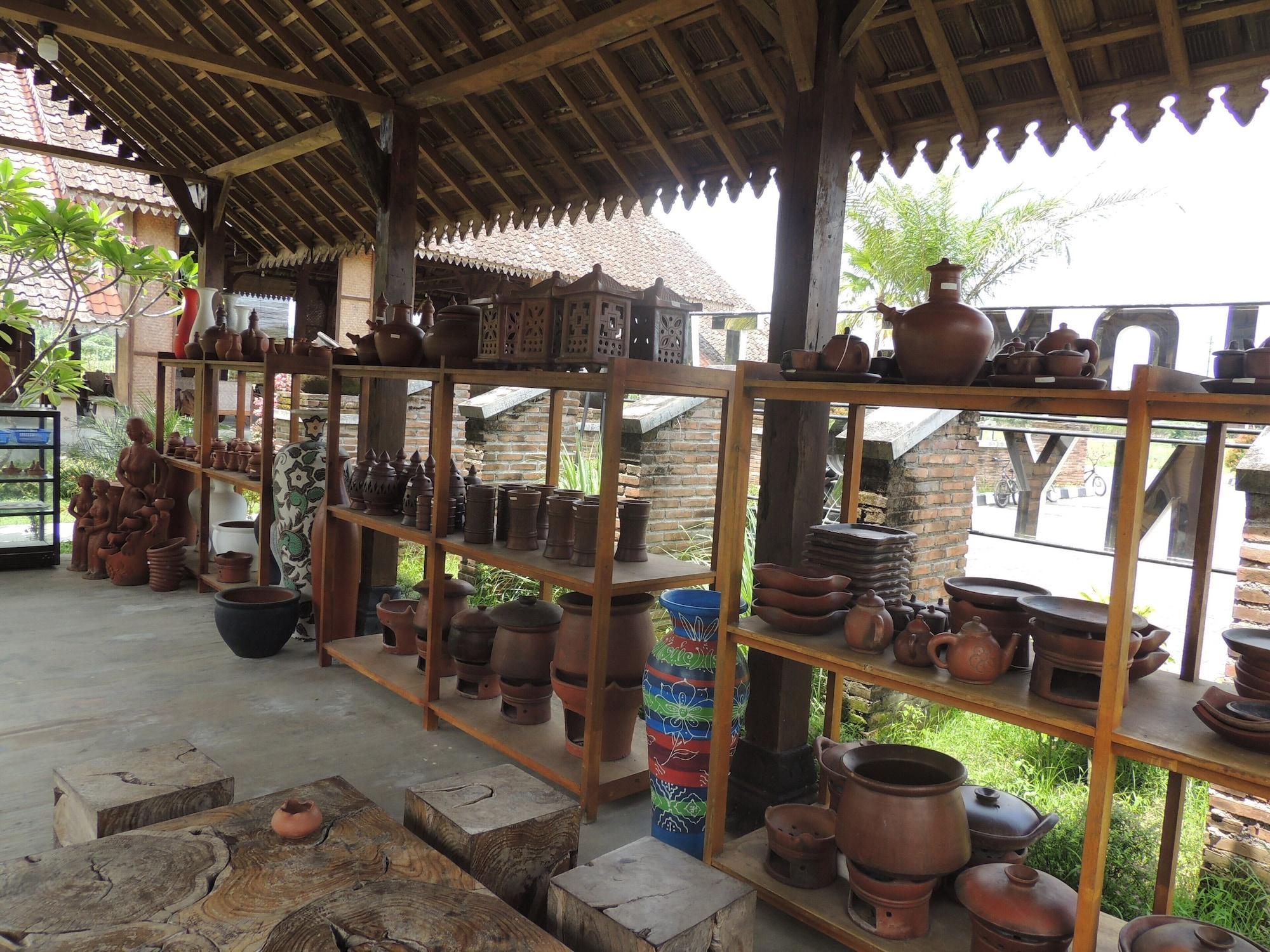 Hotel Balkondes Karanganyar Pottery Academy Magelang Esterno foto